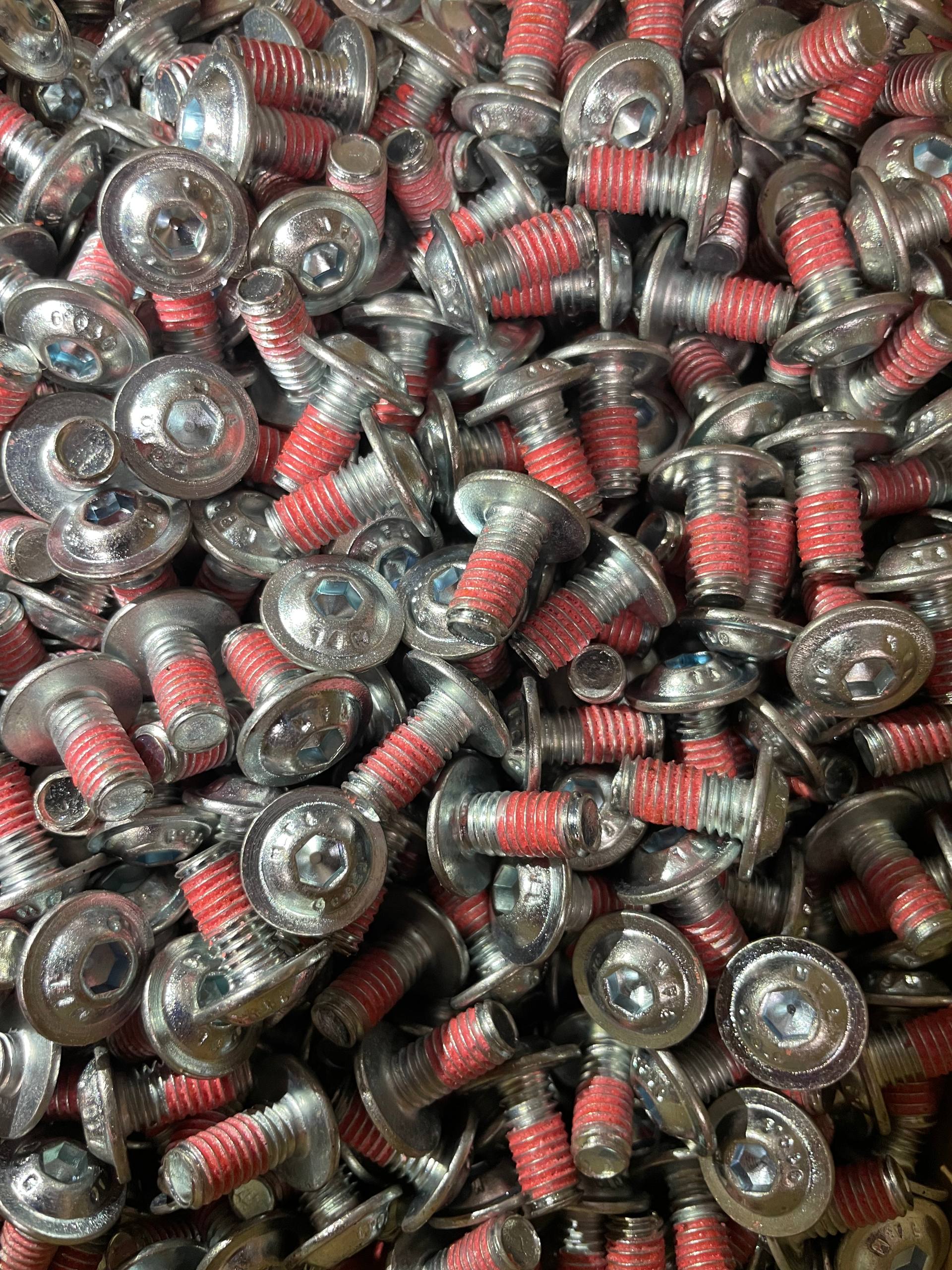 Zabezpieczenie Tuf-Lok na śrubach