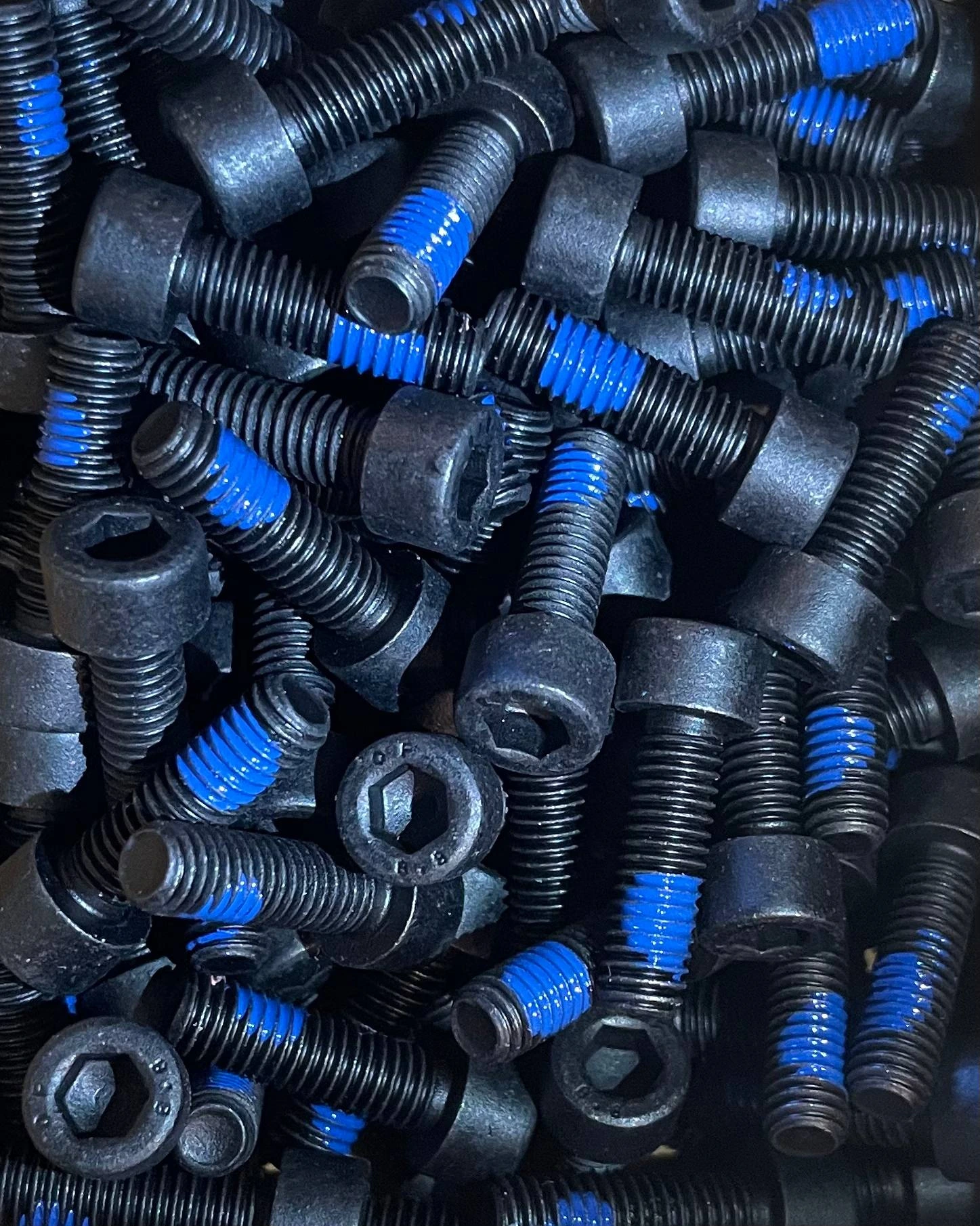 Niebieska powłoka Tuf-Lok